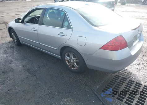 2007 Honda Accord 2.4 Ex из США, поврежденный, VIN 1HGCM56817A212469